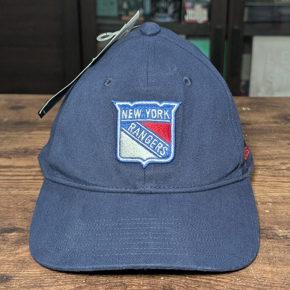 NEW New York Rangers NHL Adidas Slouch Stretch Navy Hat M/L Hockey Team Sports